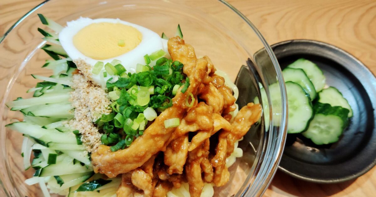 ジャージャー麺