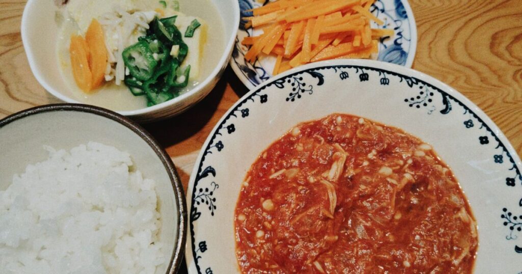ごはん 食べるトマトスープ 高野豆腐煮 人参ラぺ